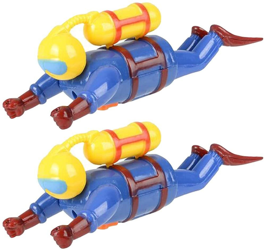 ArtCreativity Wind Up Scuba Diver Toys for Kids, Set of 2, Swimming Water Toys, Fun Bathtub Toys for Kids, Underwater Party Favors for Boys and Girls, Unique Goodie Bag Fillers