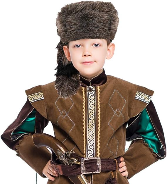 ArtCreativity Faux Fur Raccoon Hat for Kids, Animal Coonskin Cap with Faux Fur Tail, Wild Frontiersman Davy Crocket Costume Accessory, Soft Plush Polyester Fabric