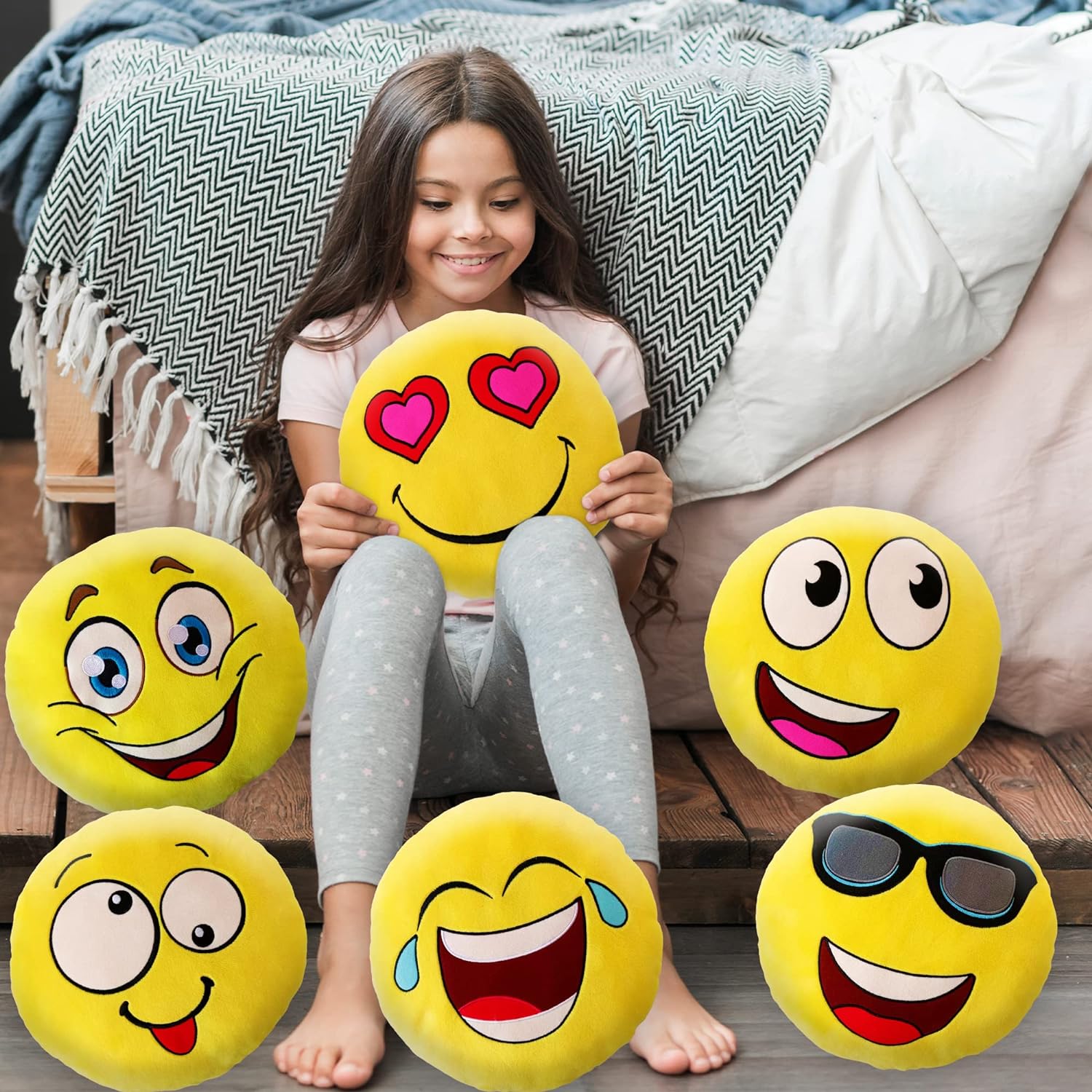 ArtCreativity Assorted Emoticon Pillows, Pack of 6, Yellow Smile Face Cushions, Soft Stuffed Emoticon Decorations, Cute Living Room Bedroom Décor, Emoticon Birthday Party Favors for Kids